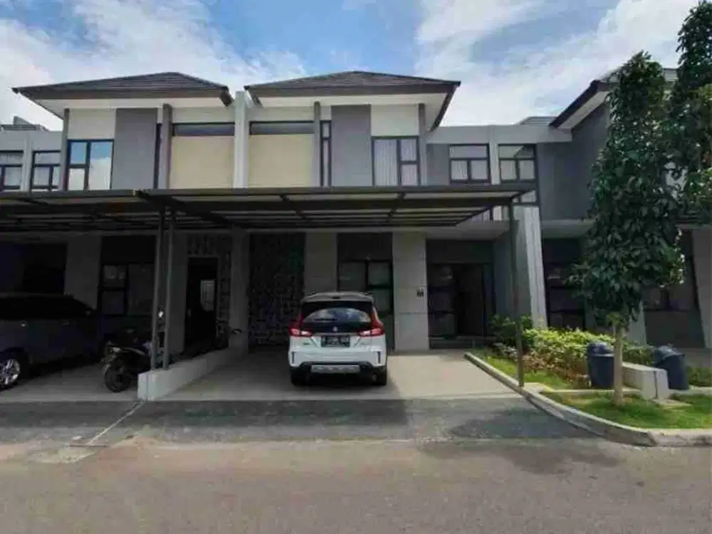 Rumah 2  lantai di cluster Cherryville Grand Wisata Bekasi
