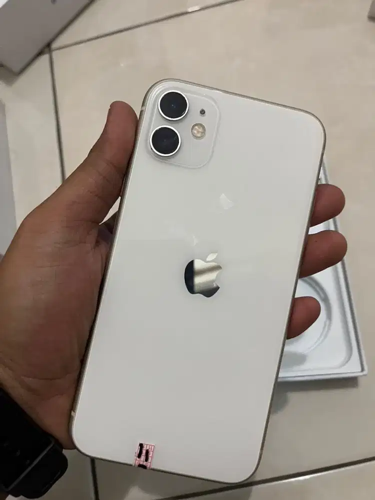iphone 11 128 white inter
