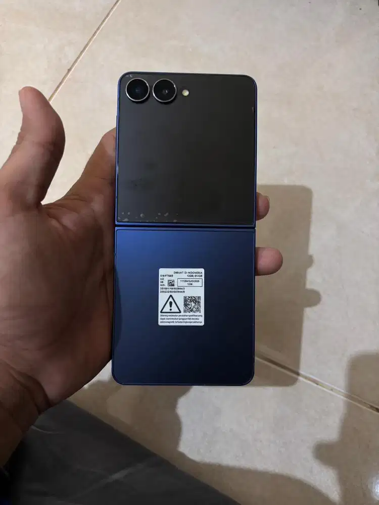 Samsung galaxi flip 7