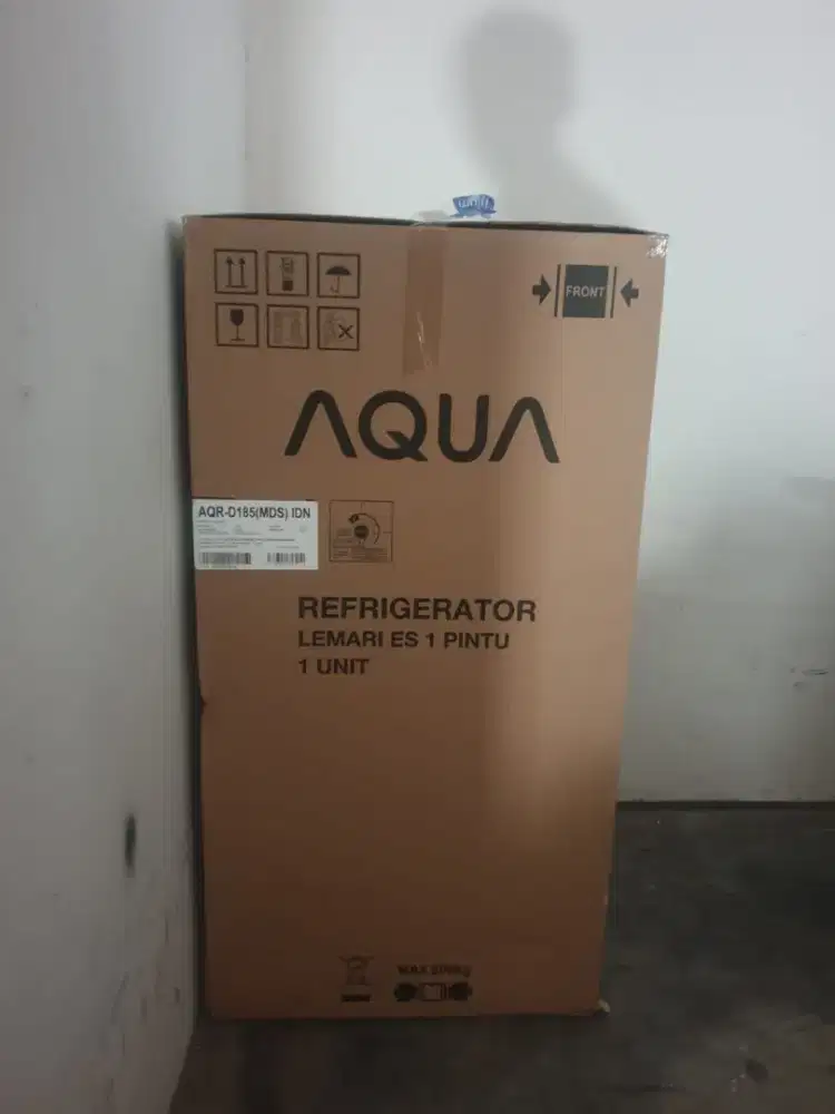 Kulkas 1 pintu merk Aqua