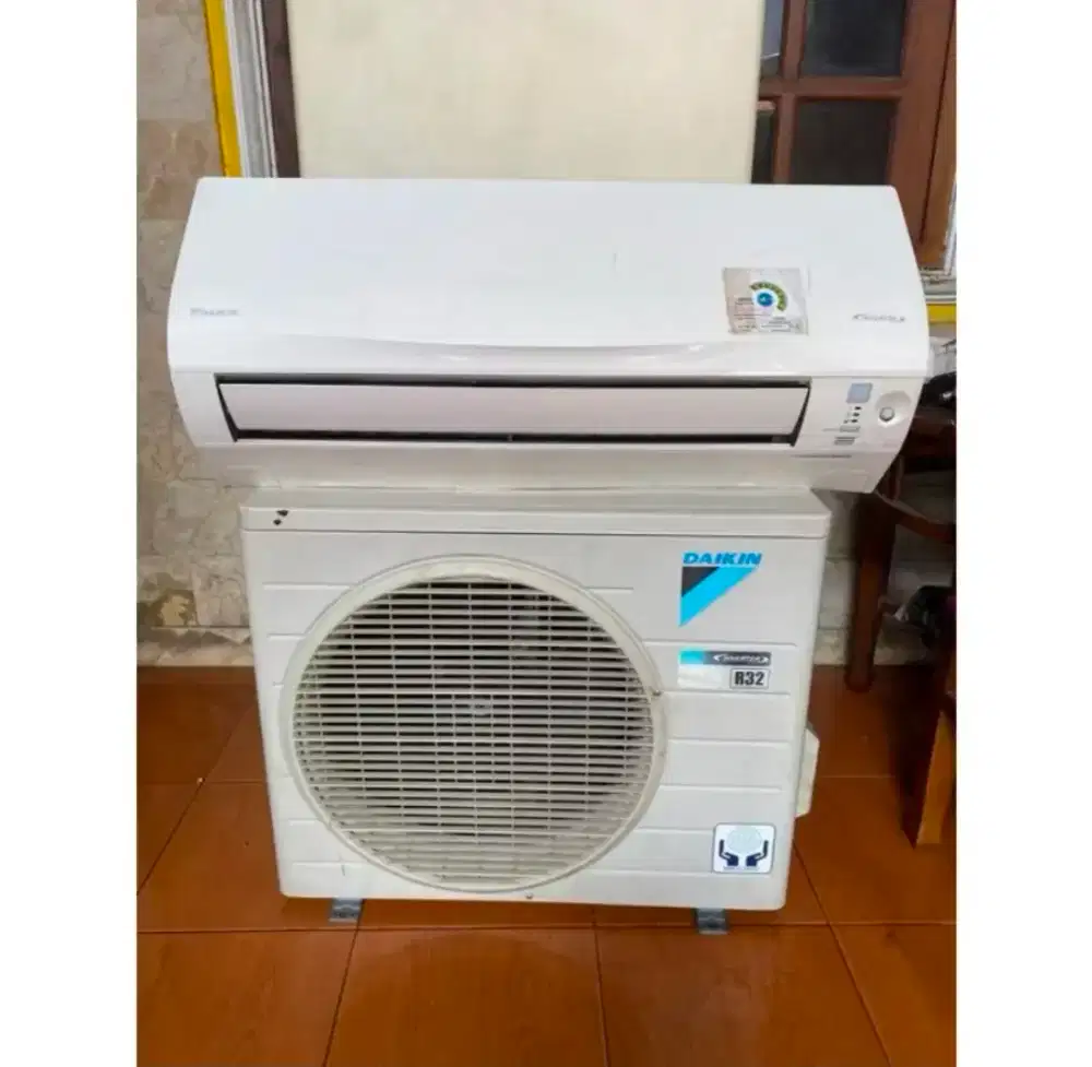 AC DAIKIN THAILAND 1PK SISA 1 UNIT