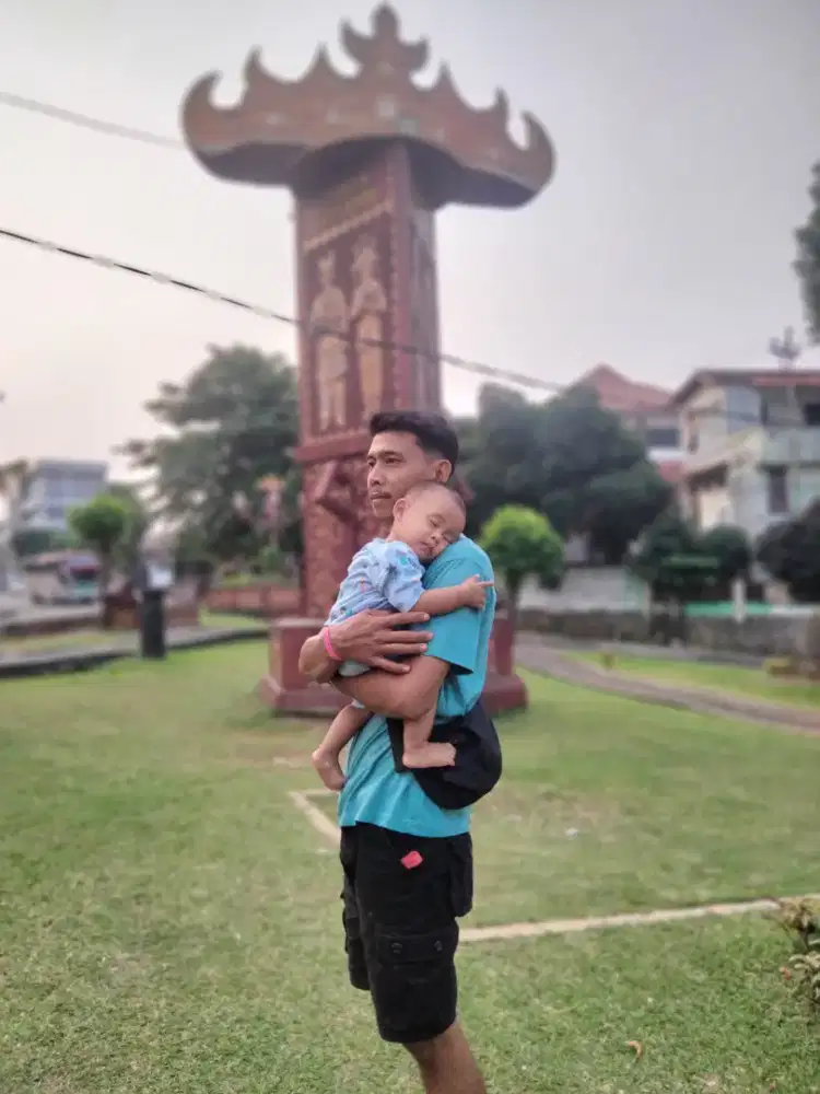 Cari kerjaan apa aja