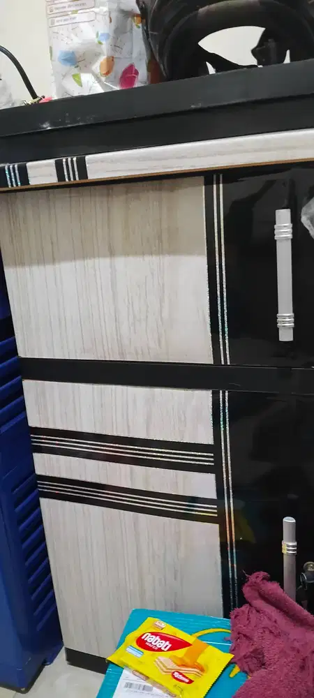 Lemari plastik 4susun