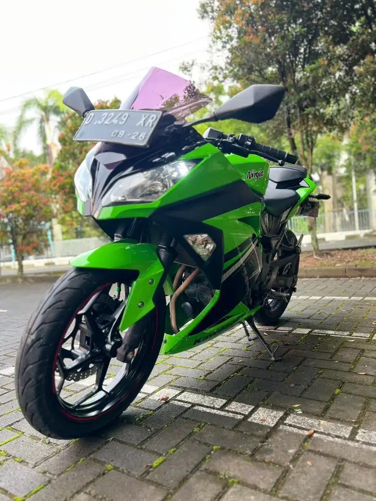 Kawasaki Ninja 250 FI SE 2014 KM 10Rb Mulus