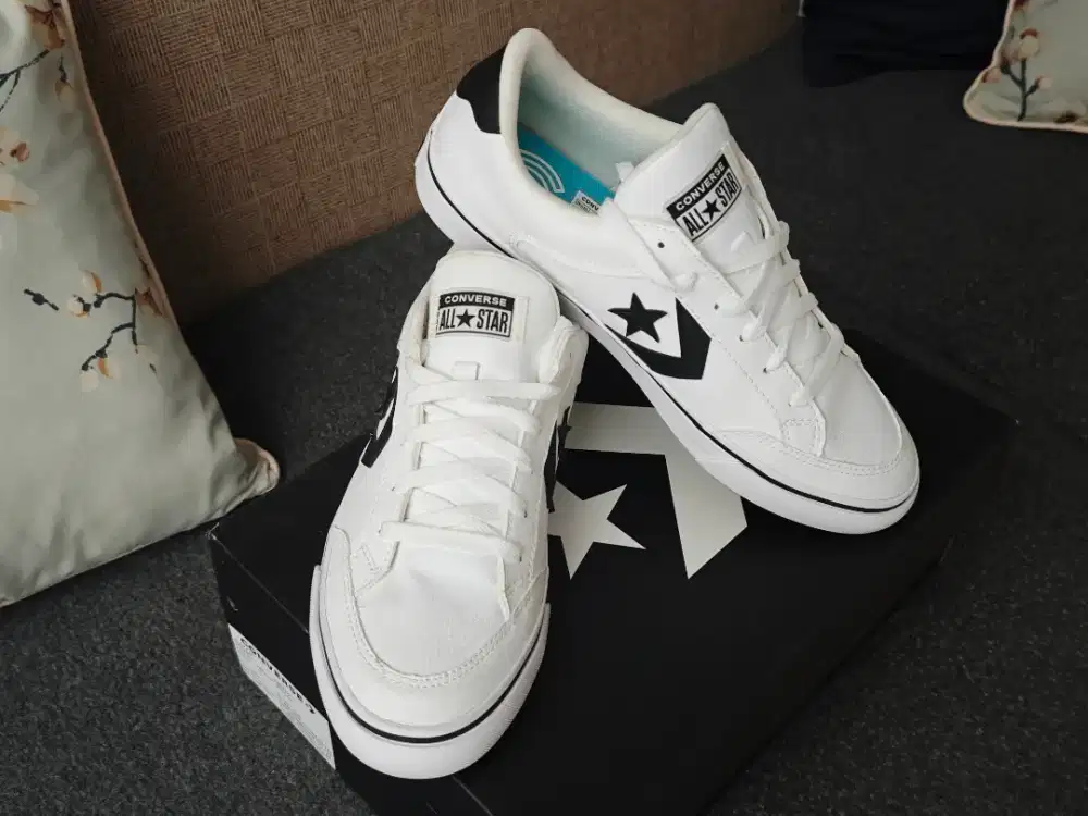 Preloved sepatu converse ox BNOB original