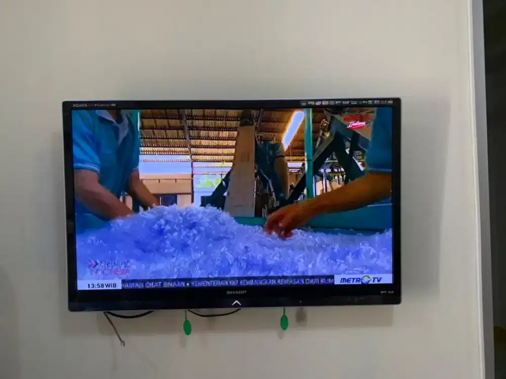 TV Sharp Aquos 40 3D