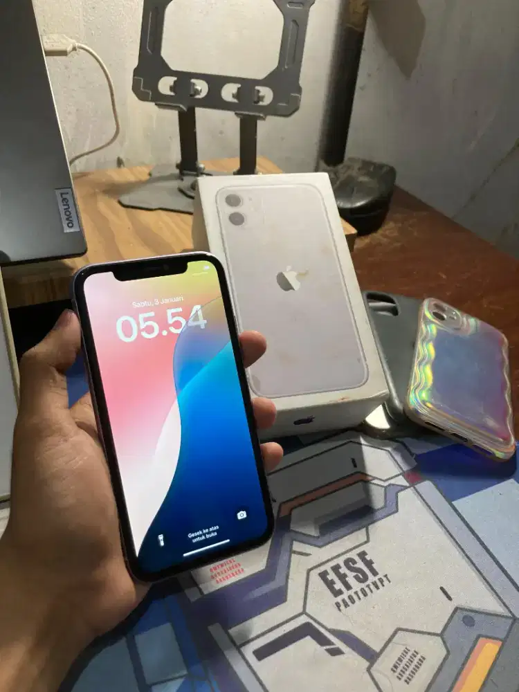 iPhone 11 Inter