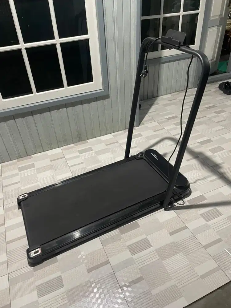 Treadmill lipat Northmarch electric