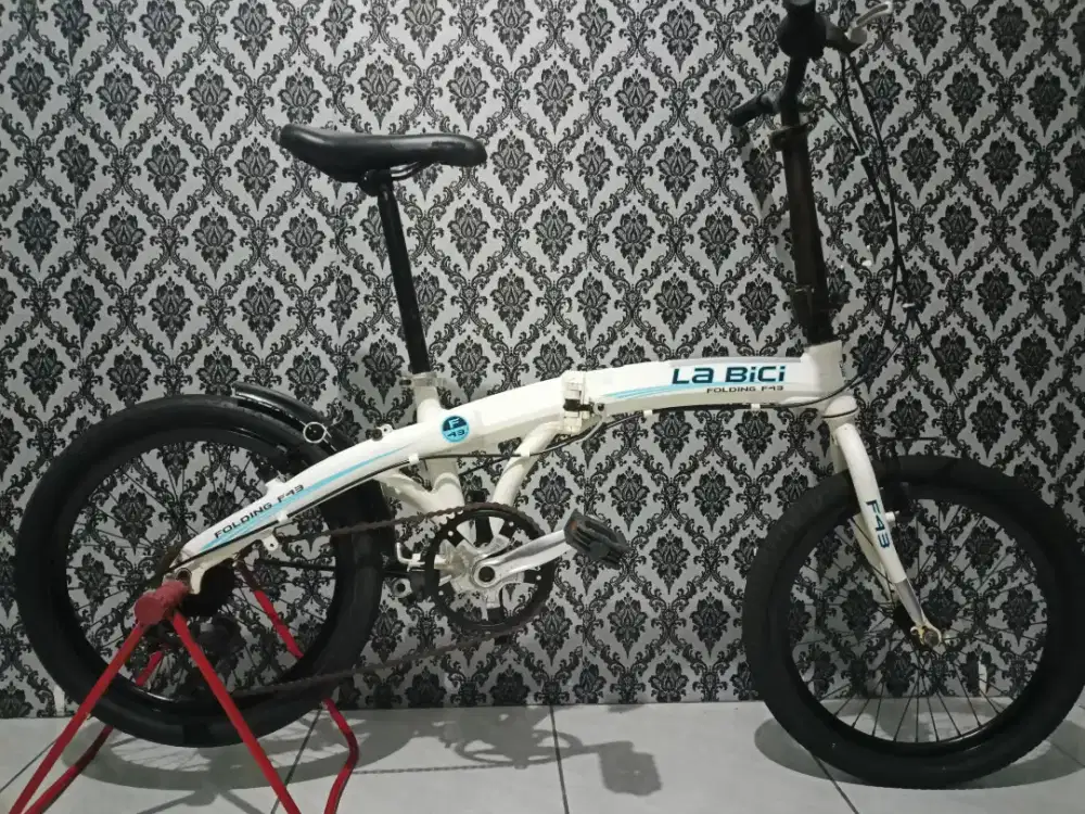 Dijual sepeda lipat 20 Aloy masih bagus
