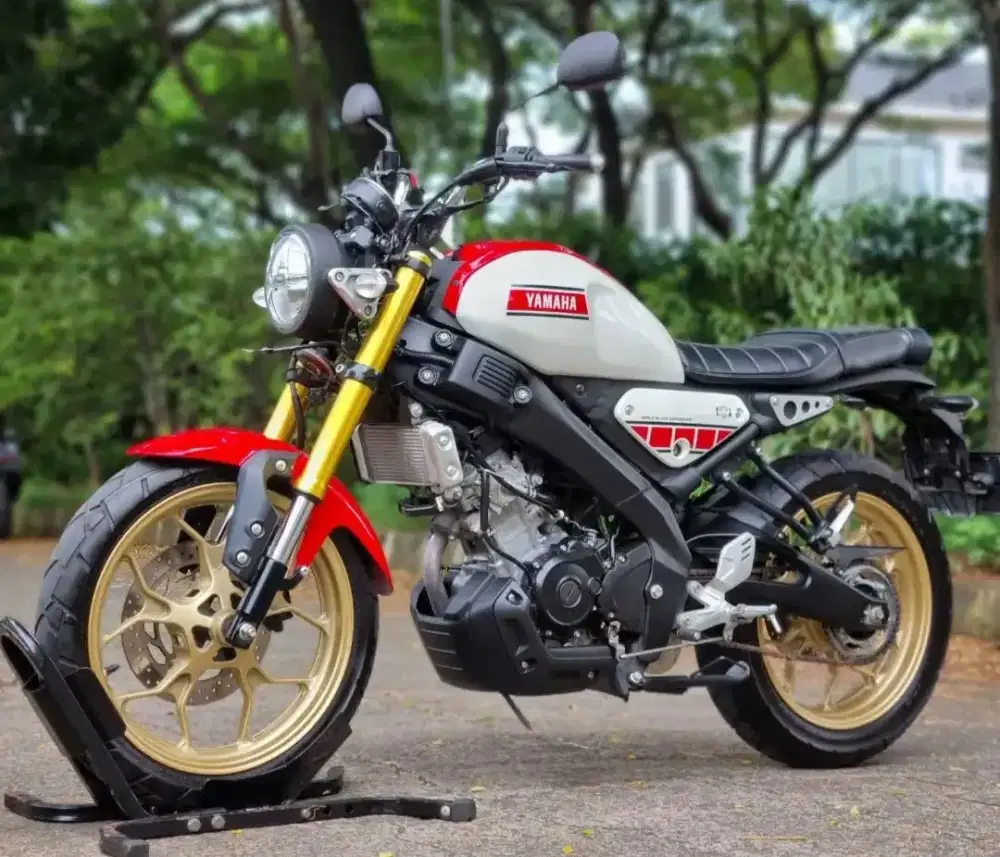 XSR 155 Anniversary edition