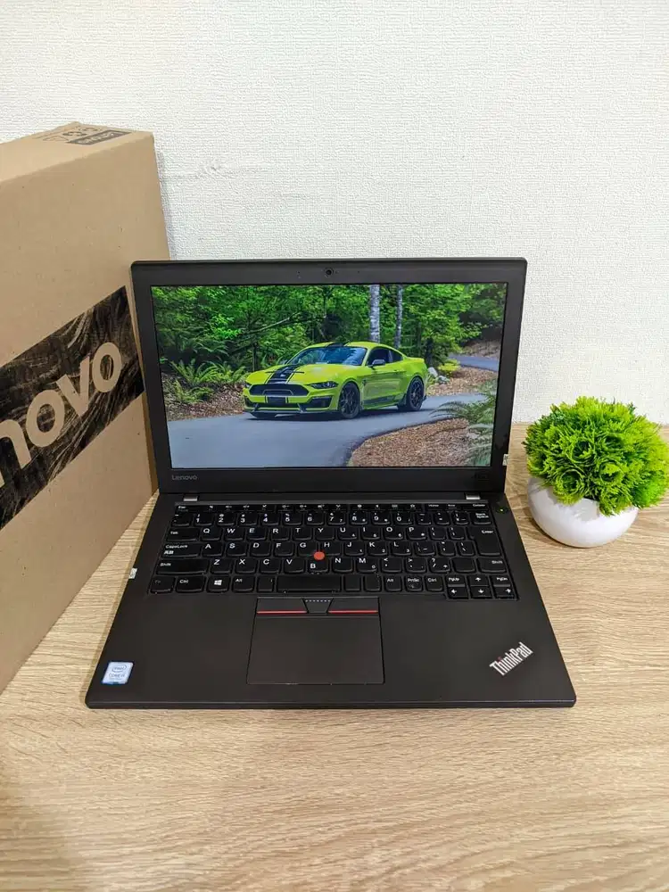 LAPTOP DESIGN LENOVO THINKPAD X270 INTEL CORE I5 RAM 8GB/256GB MURAH