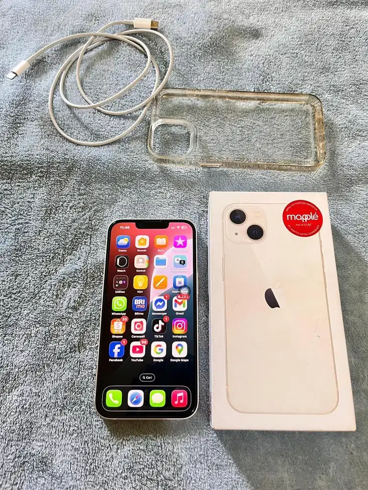 Iphone 13 128GB starlight/white IBOX,BH 99%,semua masih original,mulus