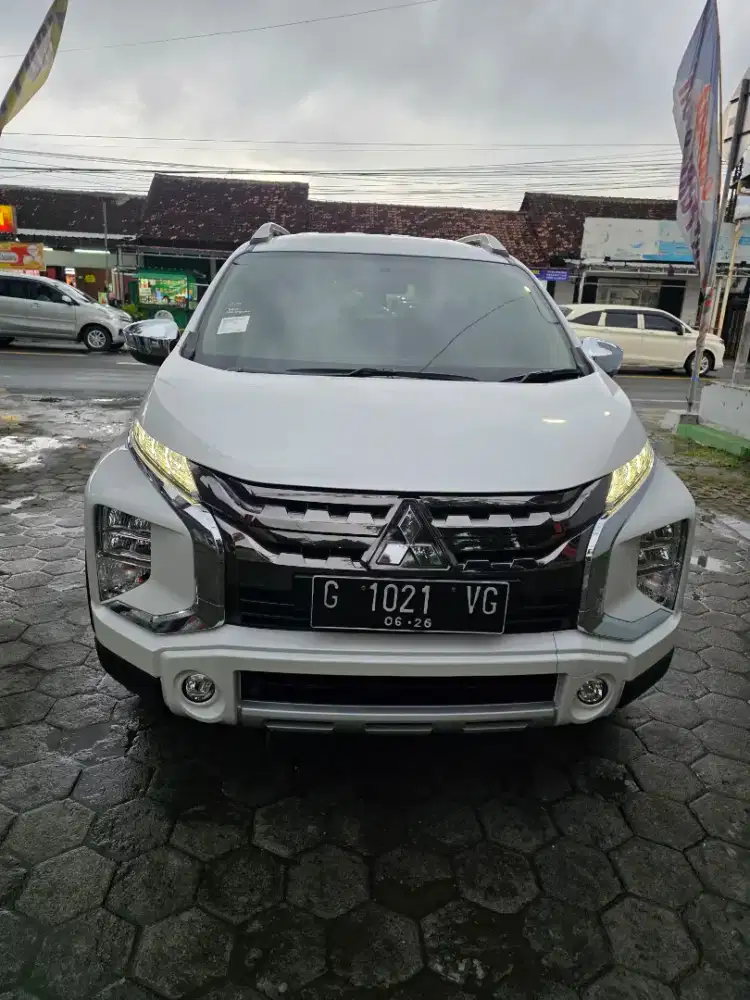 Xpander cross manual tahun 2021