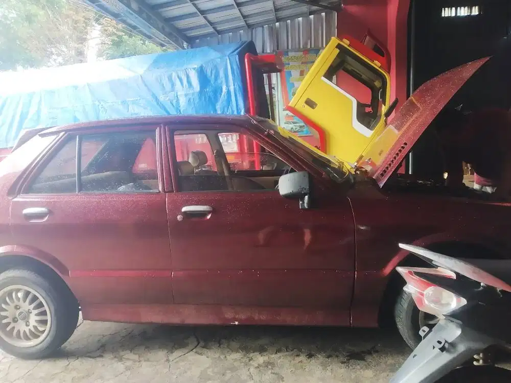 Ane jual mobil charade gan kondisi normal no minus Ss lengkap yg minat