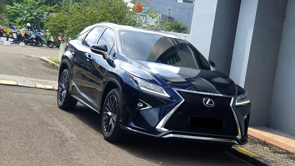 Lexus RX200t F-Sport 4x2 AT 2017