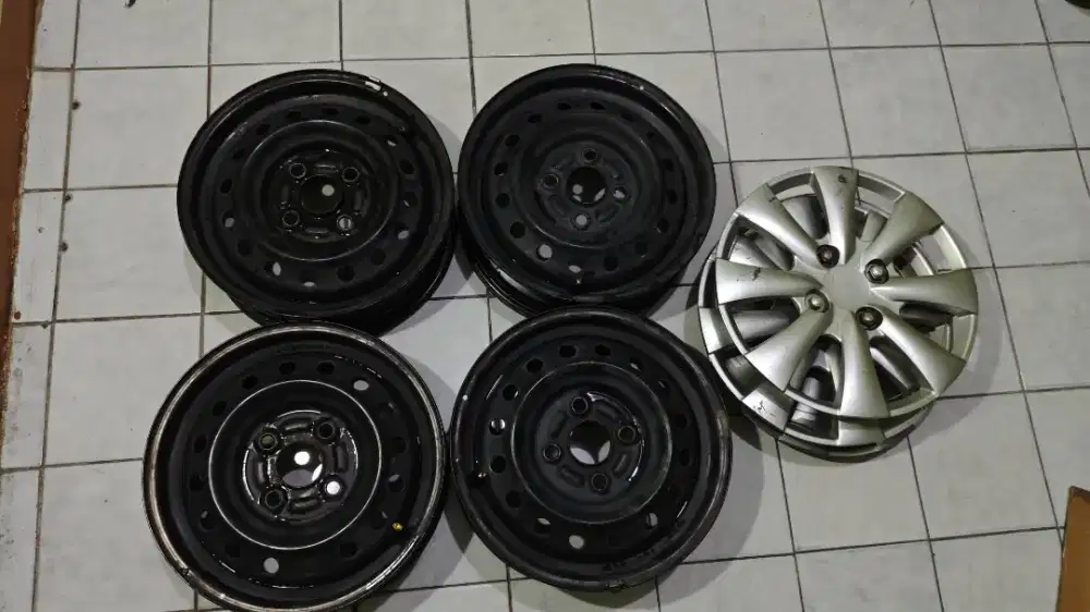 Velg Kaleng R13 4x100 Ori Ayla – Bonus Dop