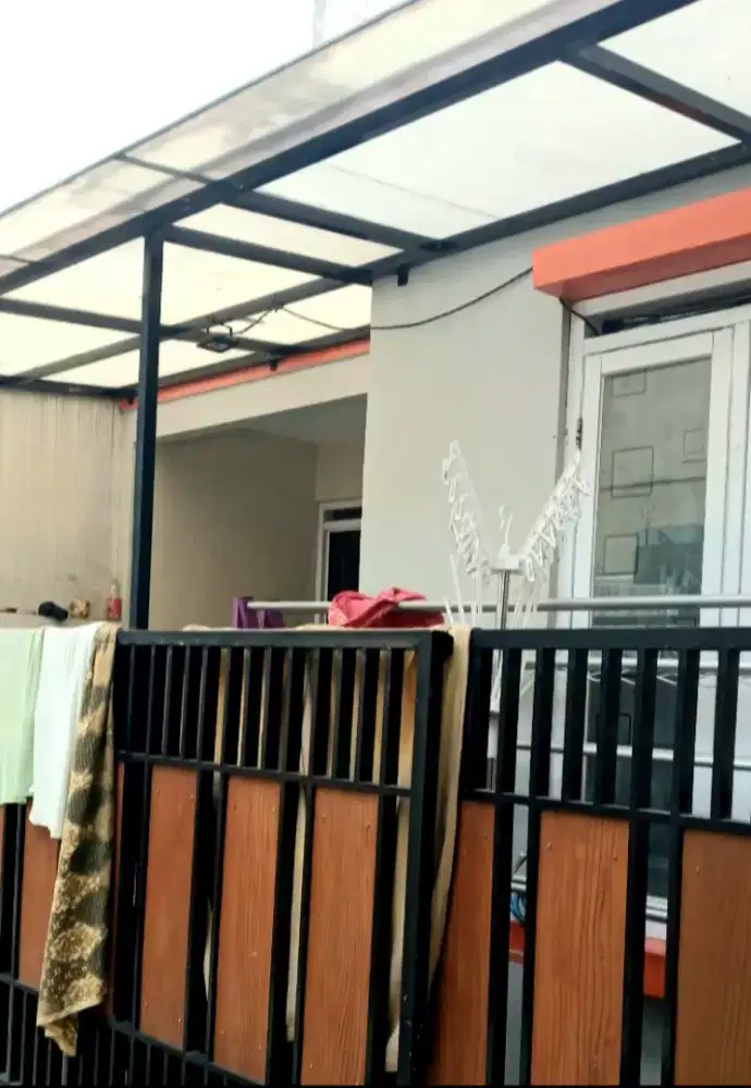 Bismillah , jual rumah minimalis perum cisasawi blok b15  cihanjuang