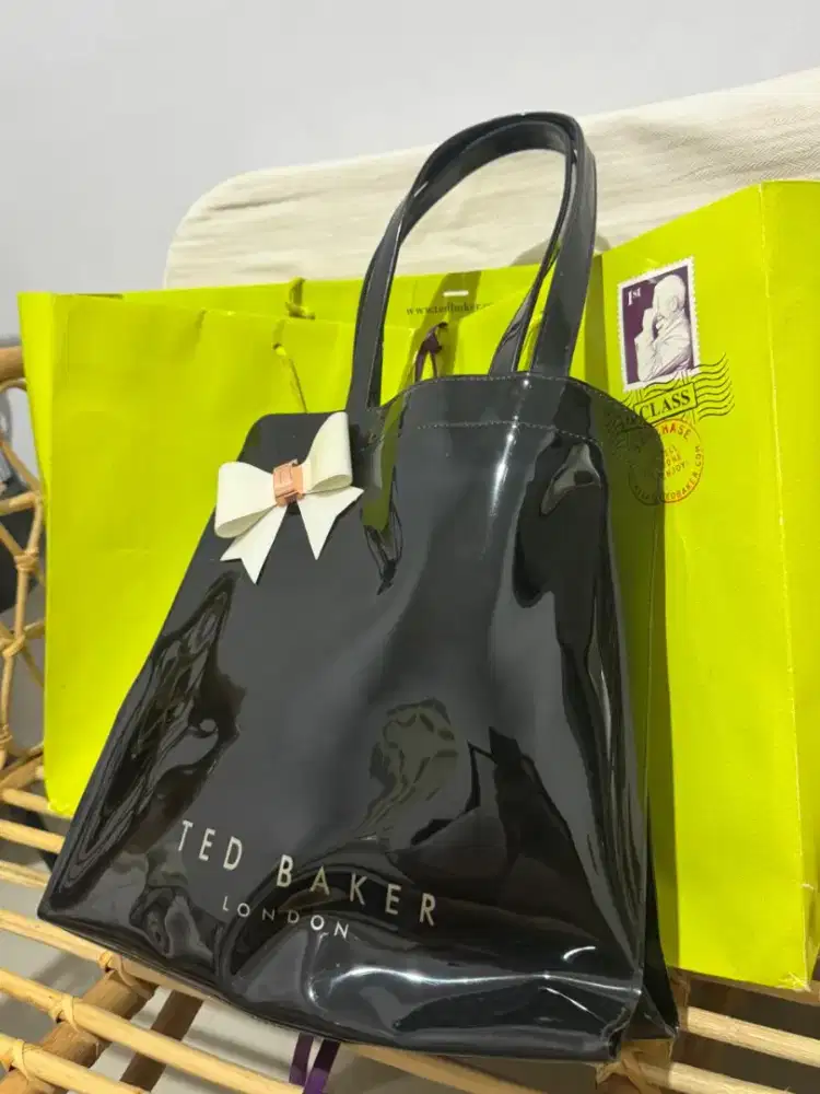 Tas TED BAKER ori bekas pakai
