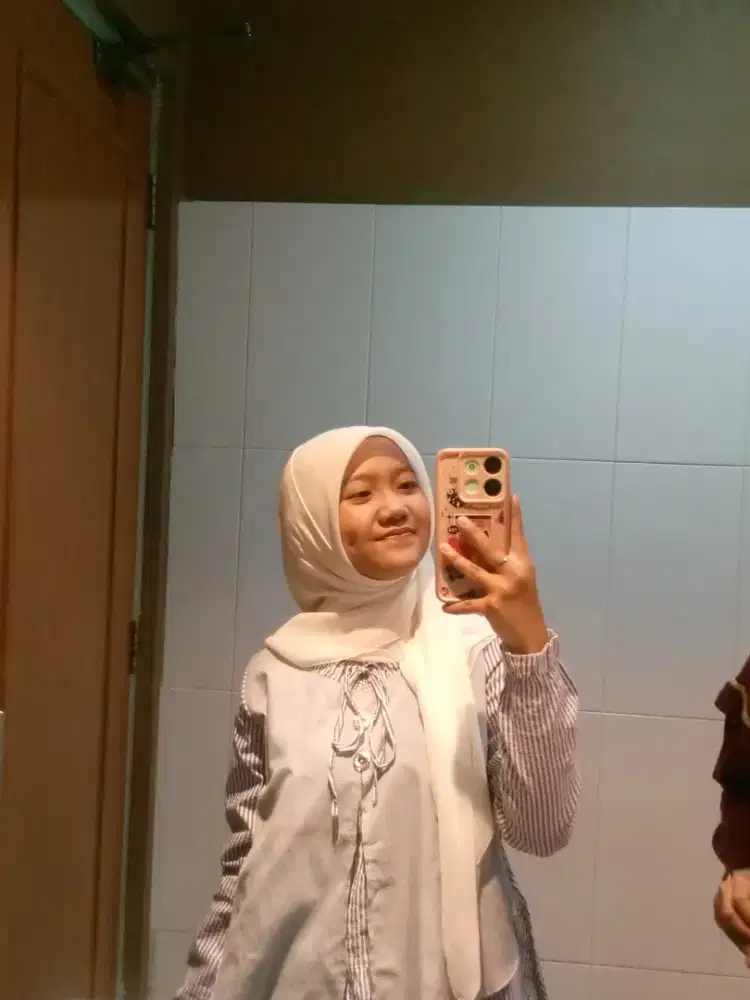 MENCARI PEKERJAAN PART TIME SABTU DAN MINGGU