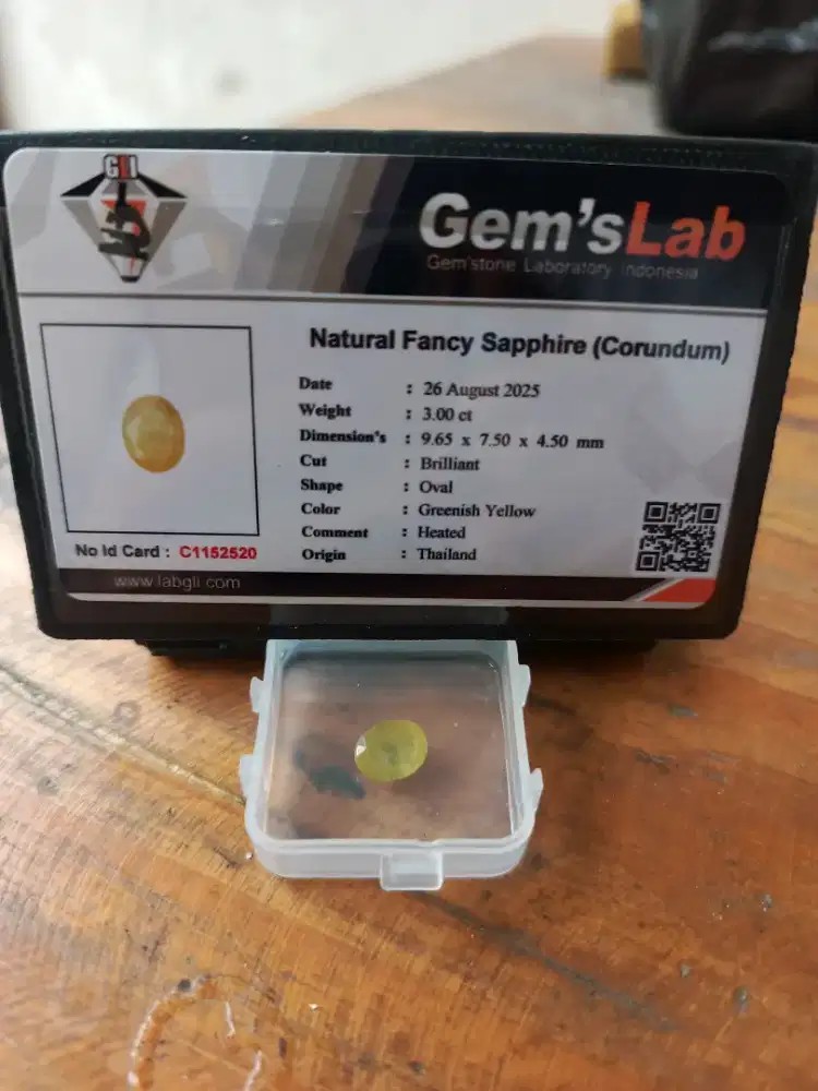 Yellow safir heat only fancy safir