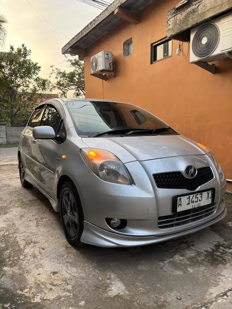 Toyota yaris 2006 S limited AT