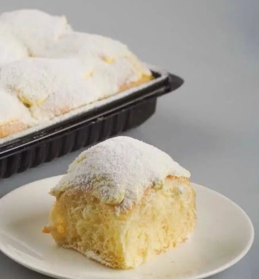 SPG toko roti mall Living World