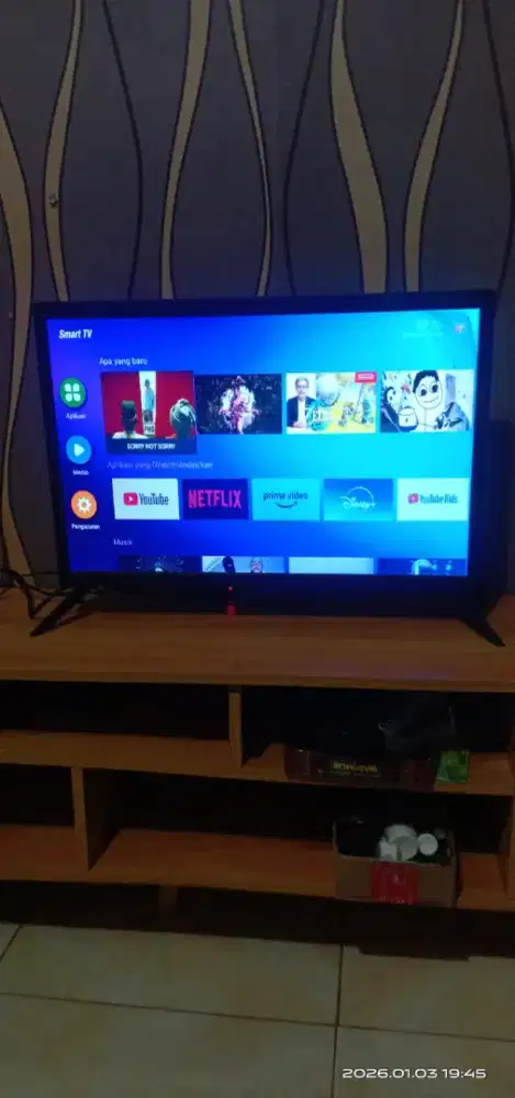 Smart TV 25 in full set