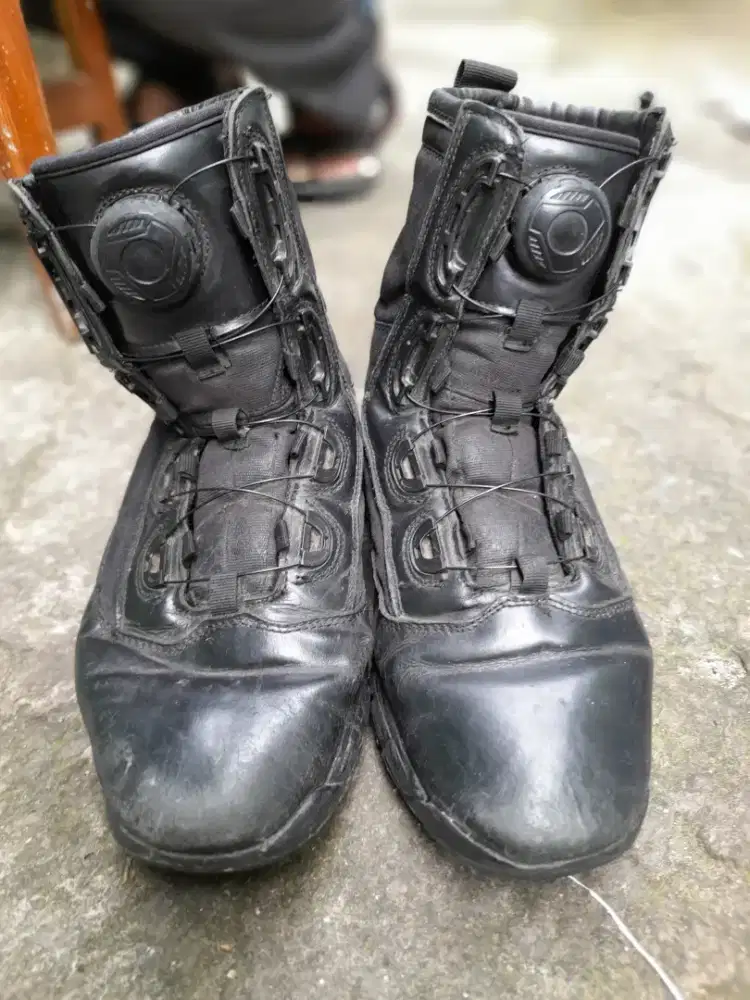 Sepatu both model.langka