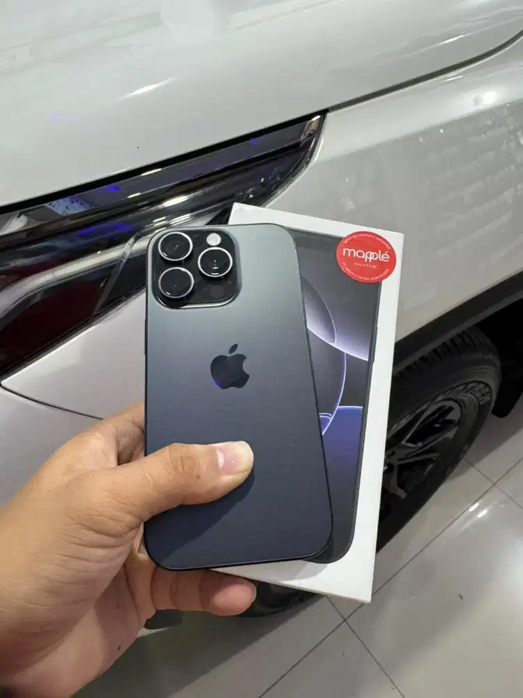 Di jual iphone 16 pro 128 GB garansi masi ada sampai bulan 7 2026