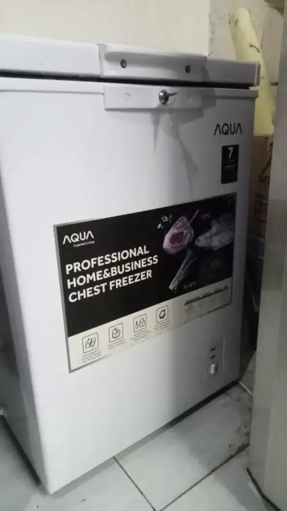 Jual Aqua Chest Freezer