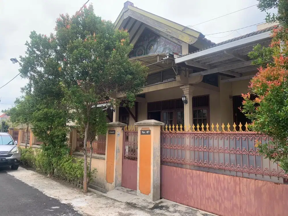 DIJUAL RUMAH lokasi dekat UMS dan ATMI