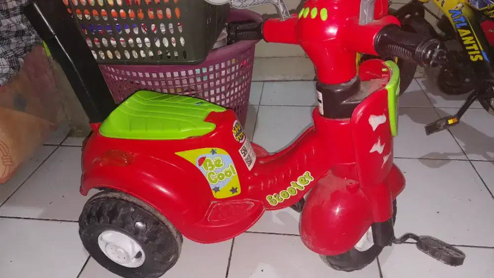 Skuter anak 1-3 tahun