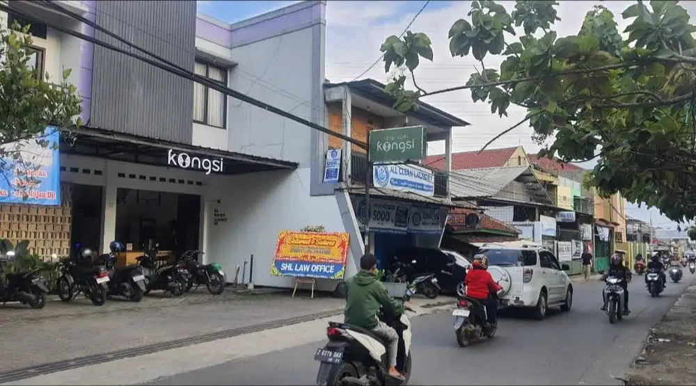 Ruko usaha makanan lokasi strategis Cibiru