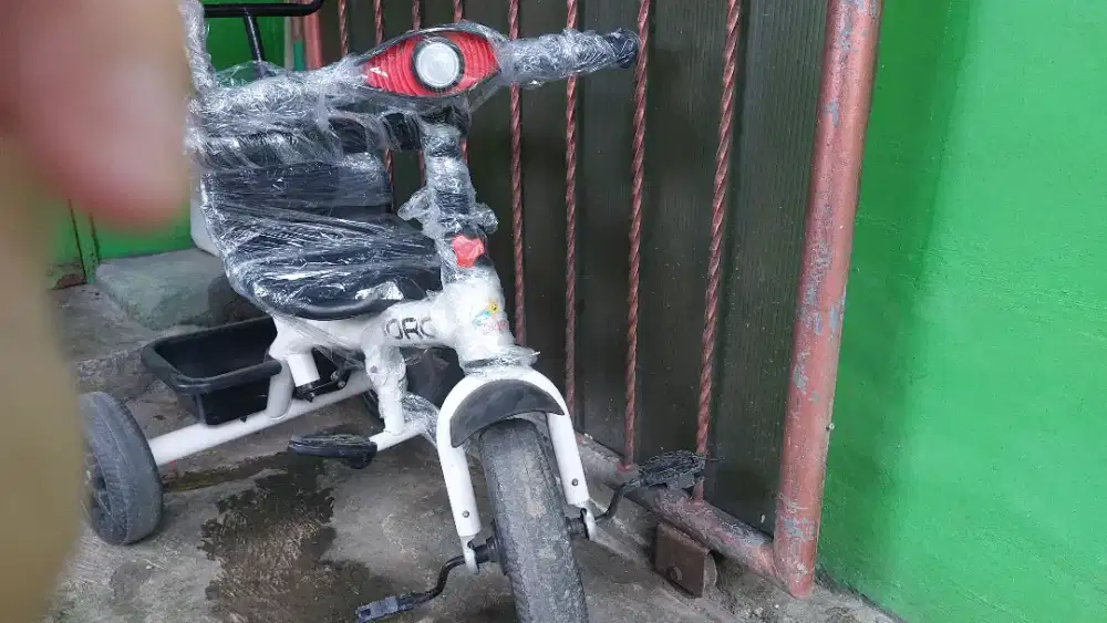 Sepeda anak 1-3 tahun