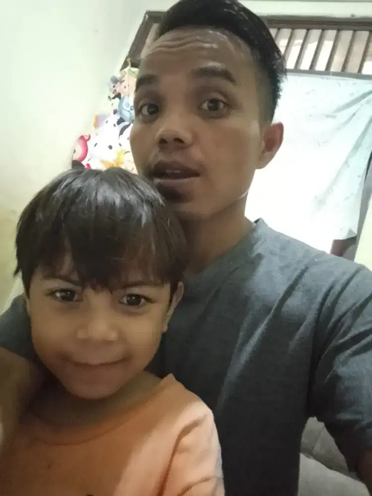 Mencari pekerjaan yg halal buat anak