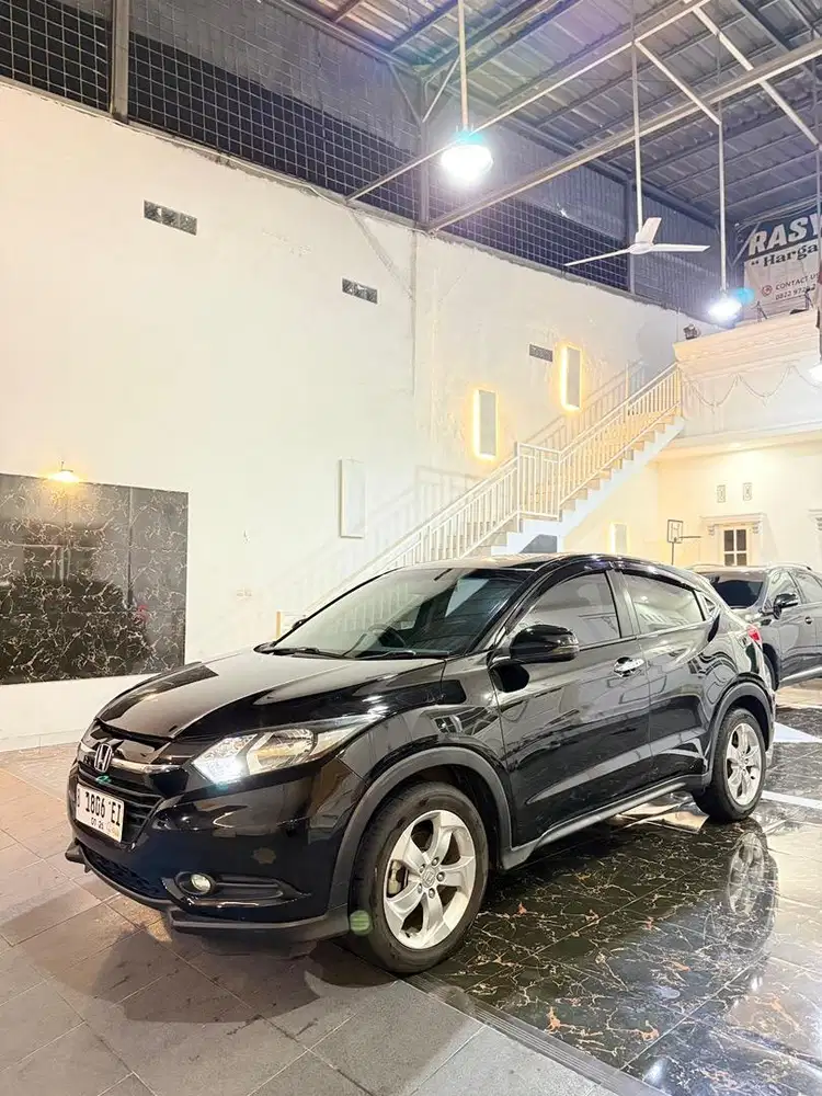 Hrv E Matic 2016 Tv floating Istimewa Full orsinil Jual cepat Bu