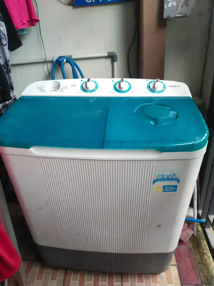 Di jual apa adanya mesin cuci