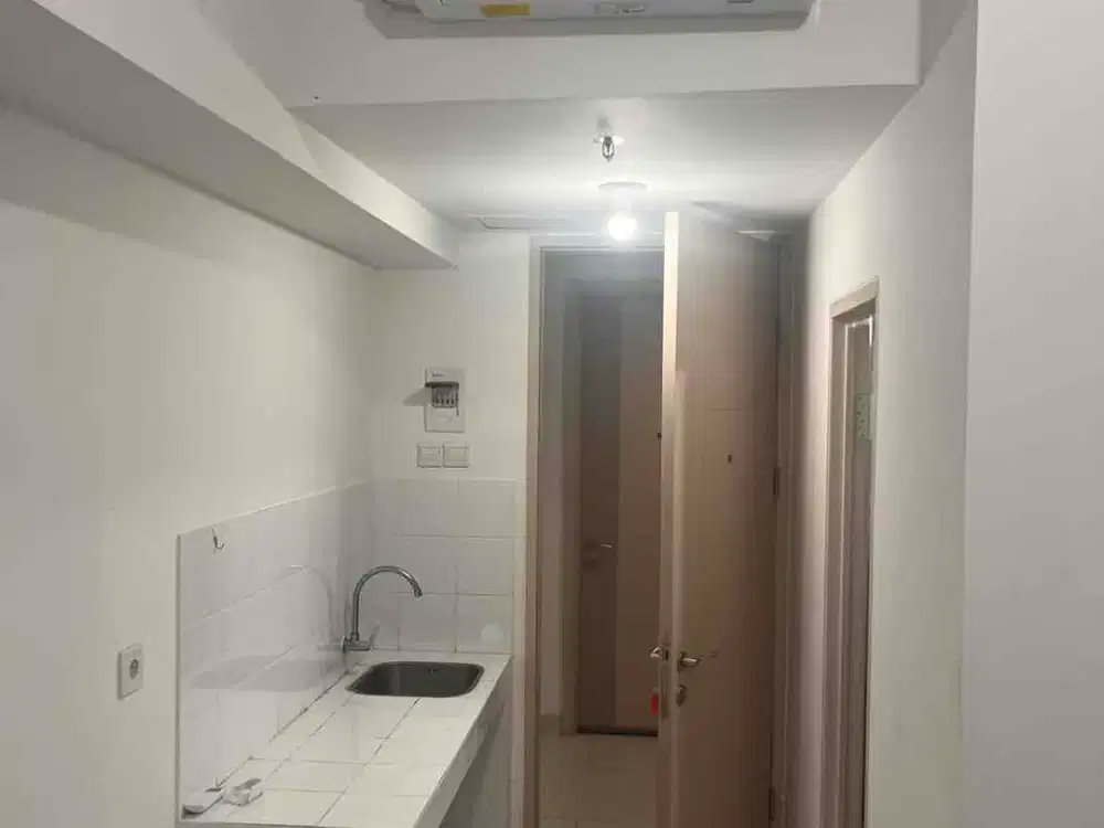 Dijual Apartemen Tokyo Riverside pik2 studio kosongan ac1 siap huni 240jt