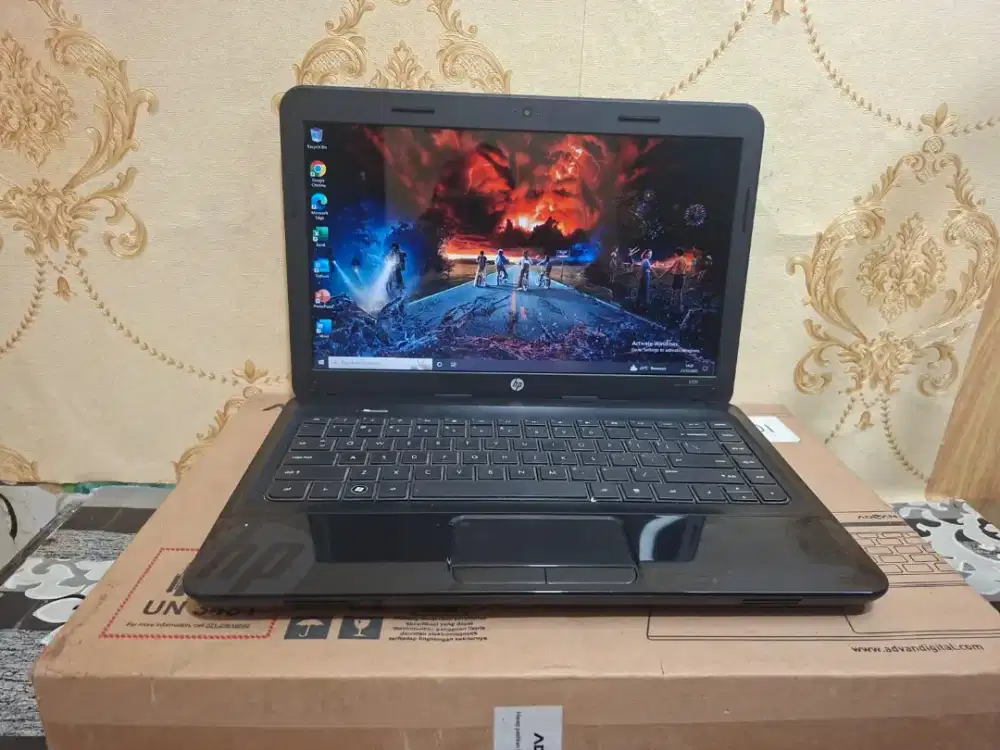 Laptop HP 1000 •AMD A4 Radeon •HDD 500GB •4GB •SIAP PAKAI •GRESS