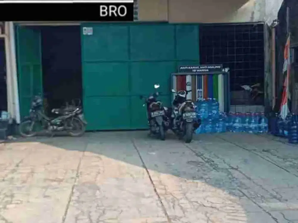 Disewakan Gudang workshop dan warehouse di Perempatan Duren, Sawah lama, Ciputat, Tangerang selatan