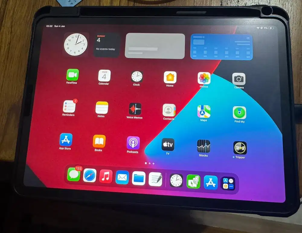 iPad Pro 2018 Wifi Only 64 GB (Model LL/A) + Apple Pencil Gen 2 NO BOX