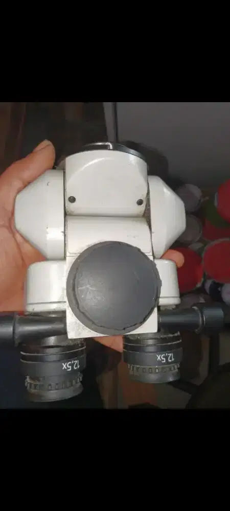 binokular inklinabel Zeiss 0-180 derajat untuk mikroskop bedah OPMI. 