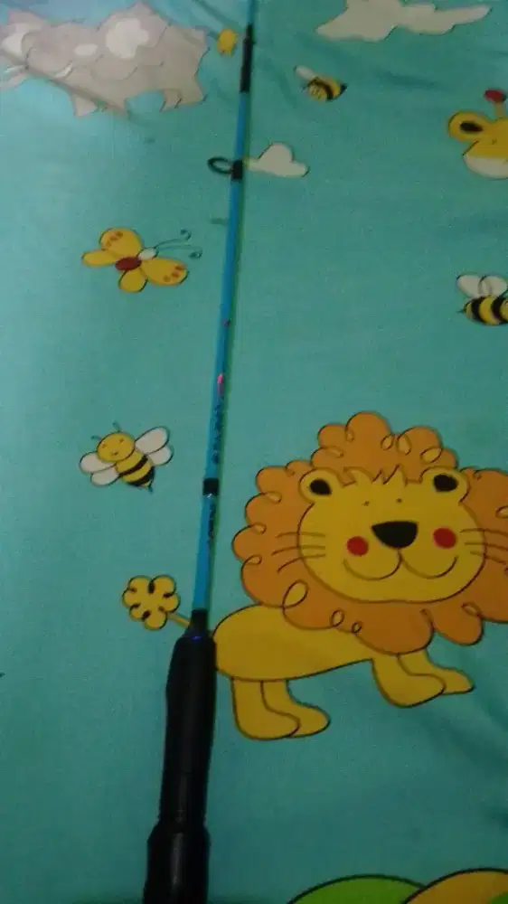 Dicari host live streaming