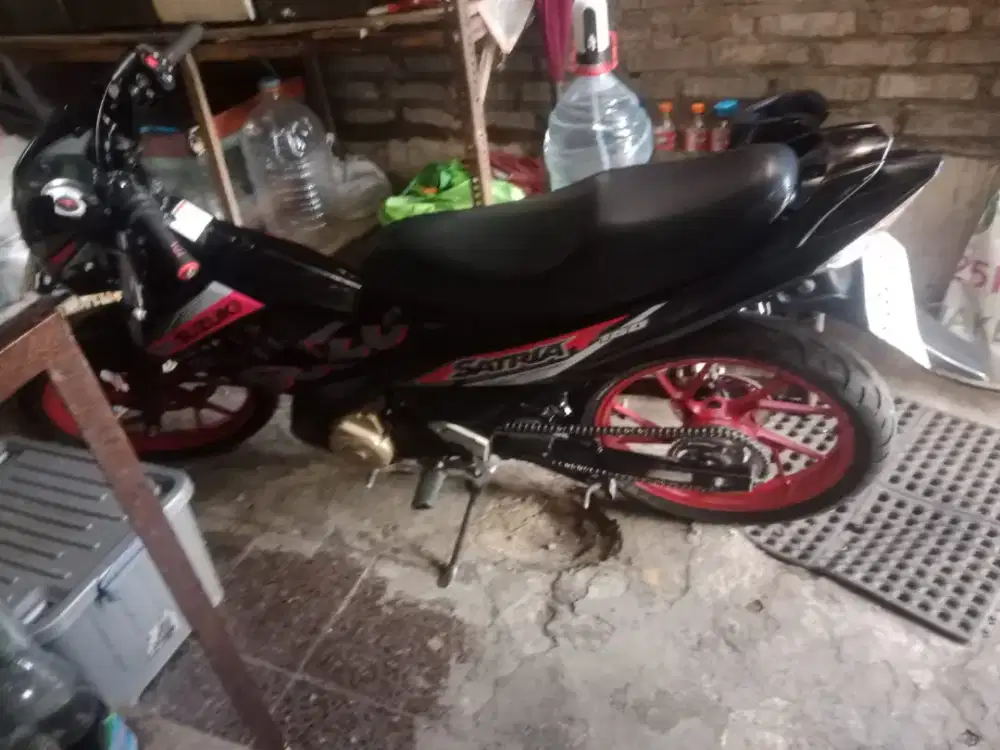 Dijual Motor Satria F