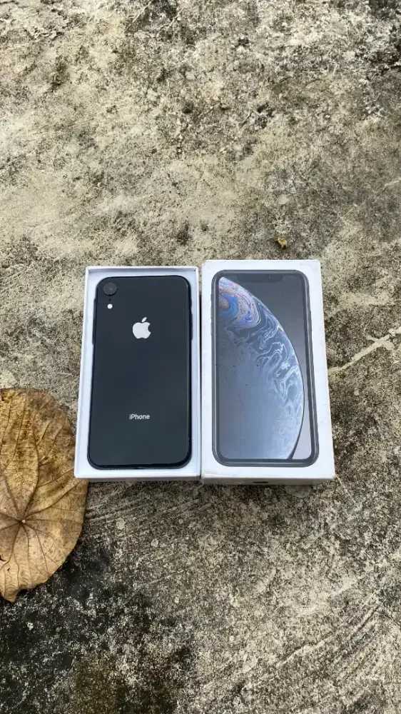 IPHONE XR 64 GB