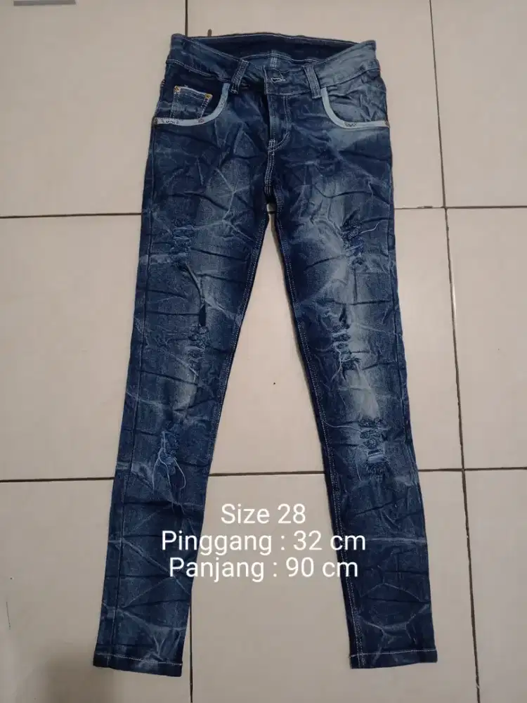 CELANA JEANS DENIM SIZE 28 MERK MVL (EKS)