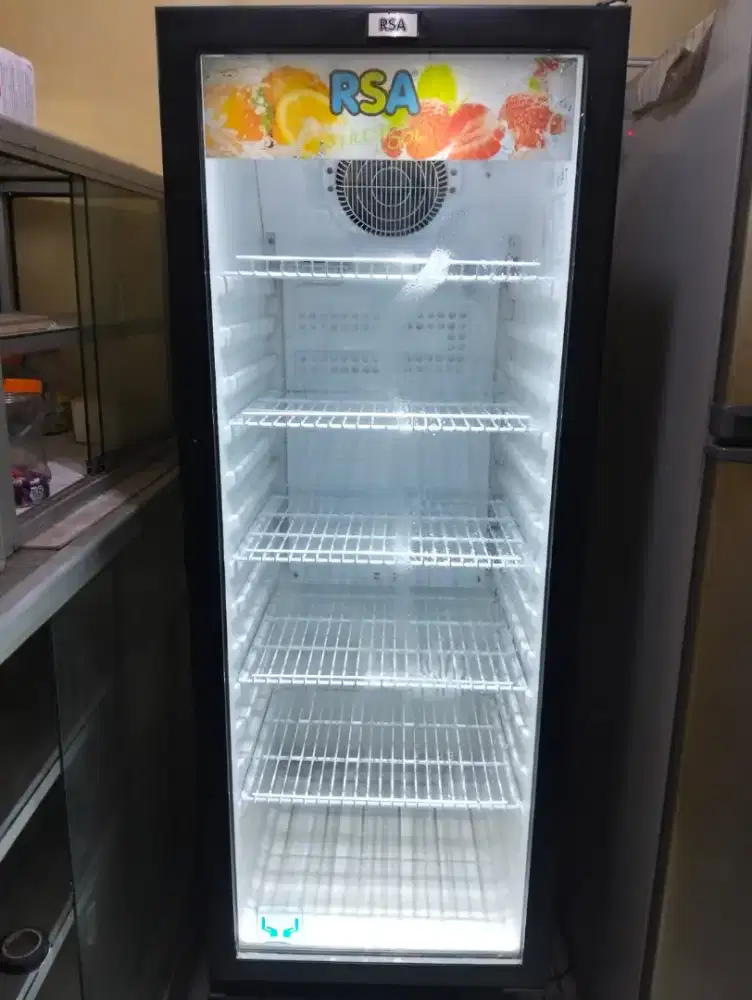 Jual cepat  showcase RSA 5 Rak