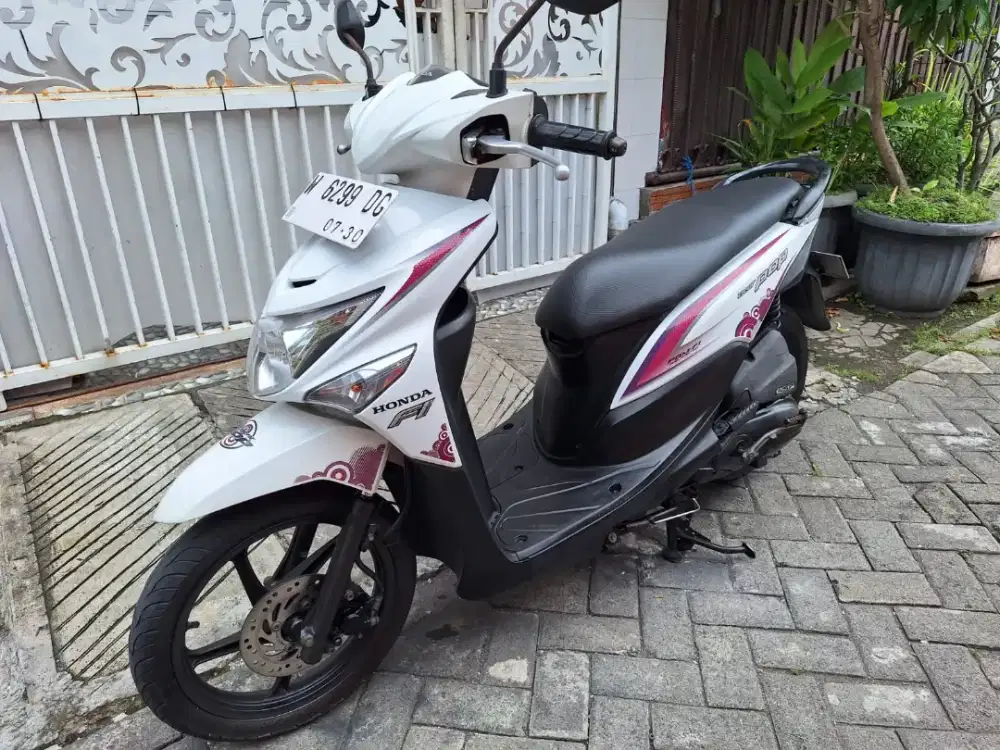 Jual beat pop 2015 plat w gresik kondisi sgt bagus siap pakai