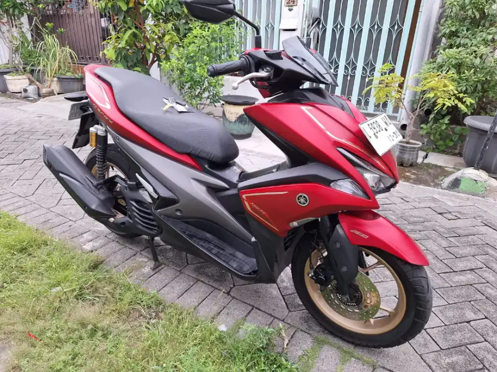 Yamaha aerox kyelees 2020 km 40 rb istimewa samsat kdg cowek