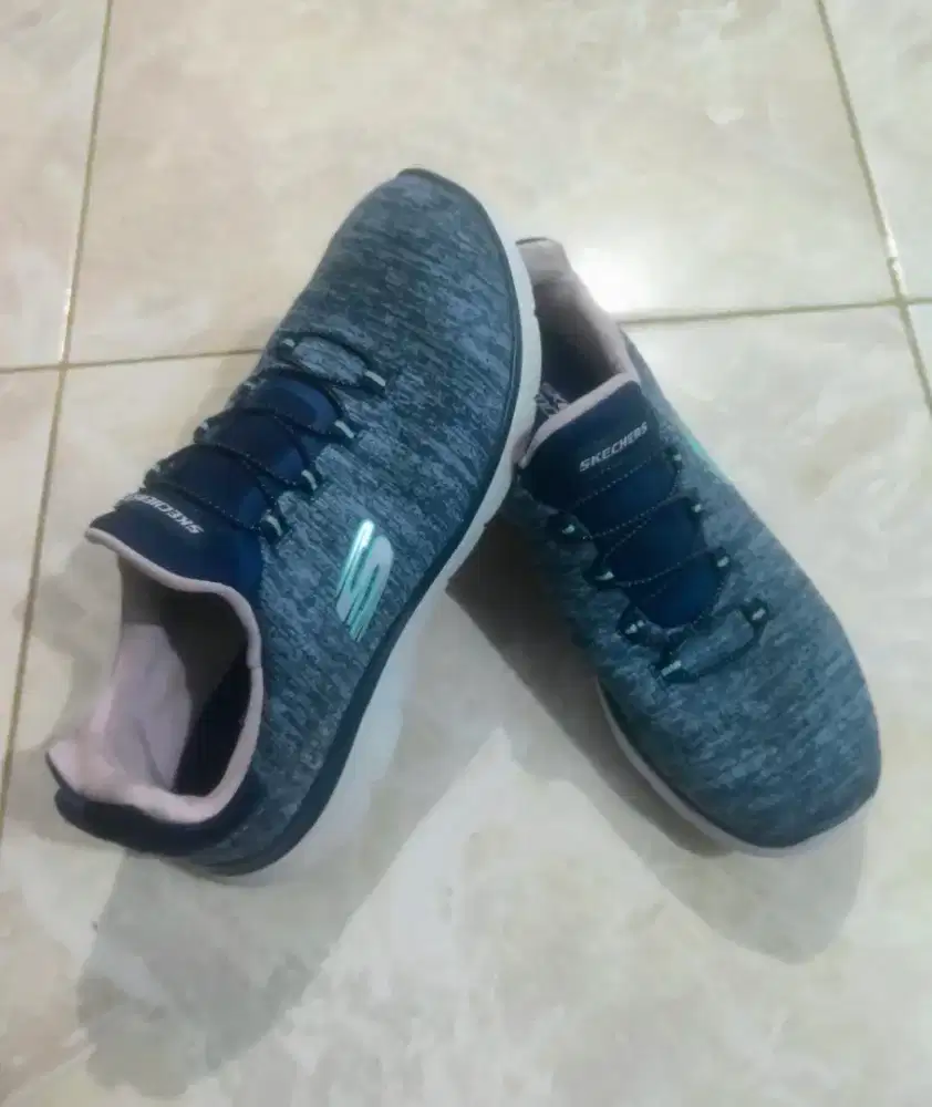 Sepatu Skechers original size 39